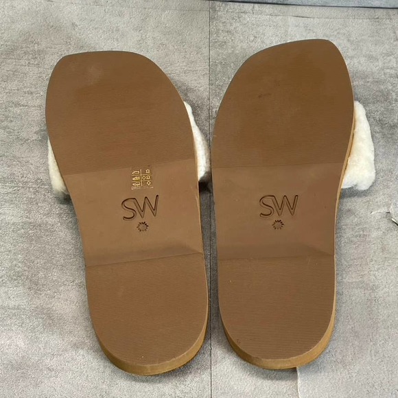 Stuart Weitzman Women's Natural Cammy Shearling Strap Slide Sandal SZ 6.5 B - Picture 7 of 10